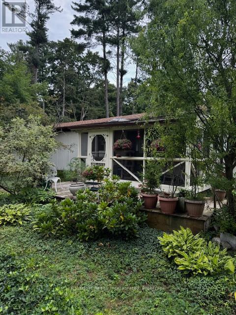 213 Chestnut Drive Drive S, Central Huron (Goderich), Ontario  N0M 1L0 - Photo 23 - X12397405