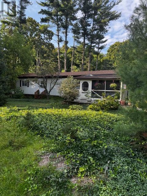 213 Chestnut Drive Drive S, Central Huron (Goderich), Ontario  N0M 1L0 - Photo 28 - X12397405