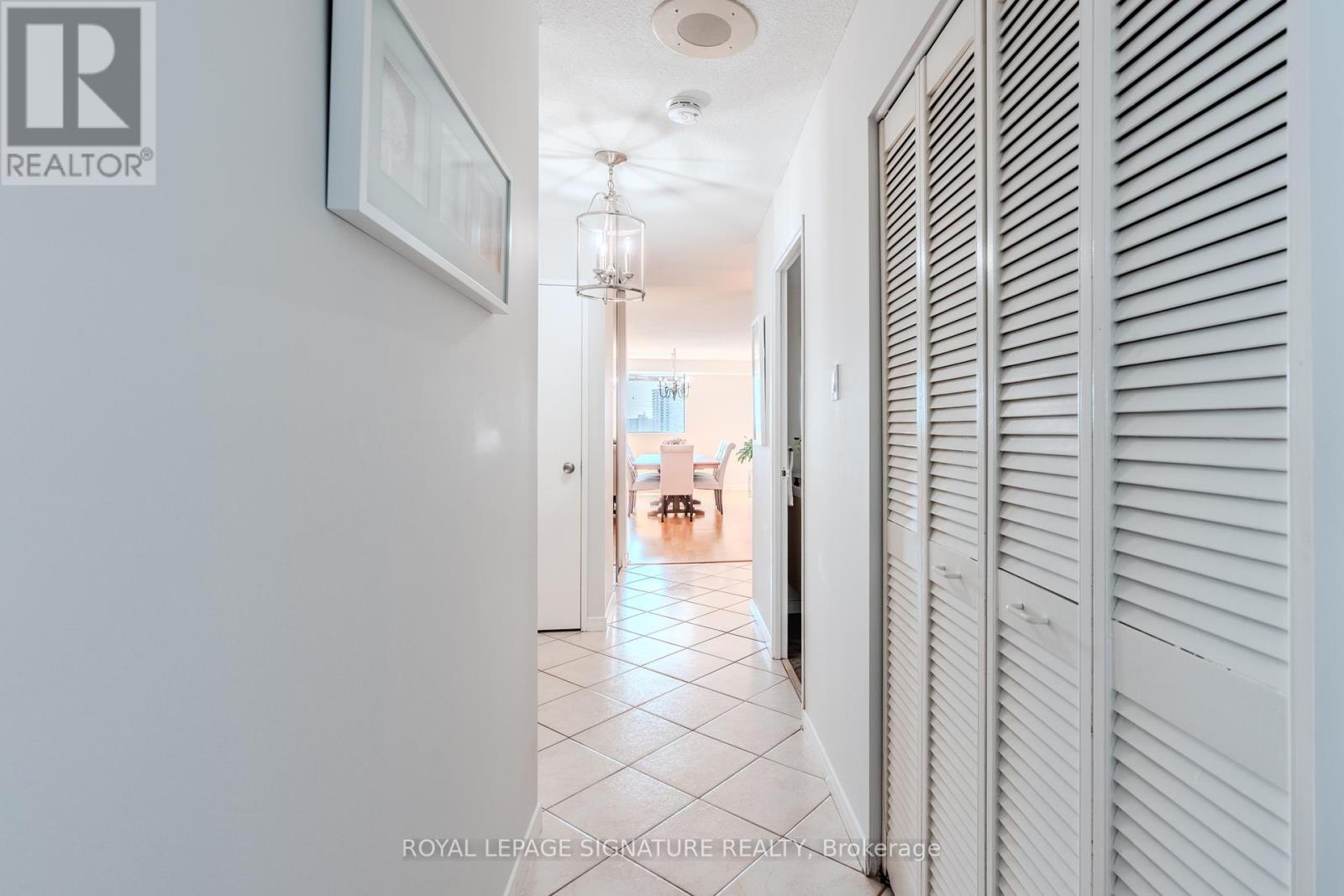 902 - 133 Torresdale Avenue, Toronto, Ontario  M2R 3T2 - Photo 13 - C12414164