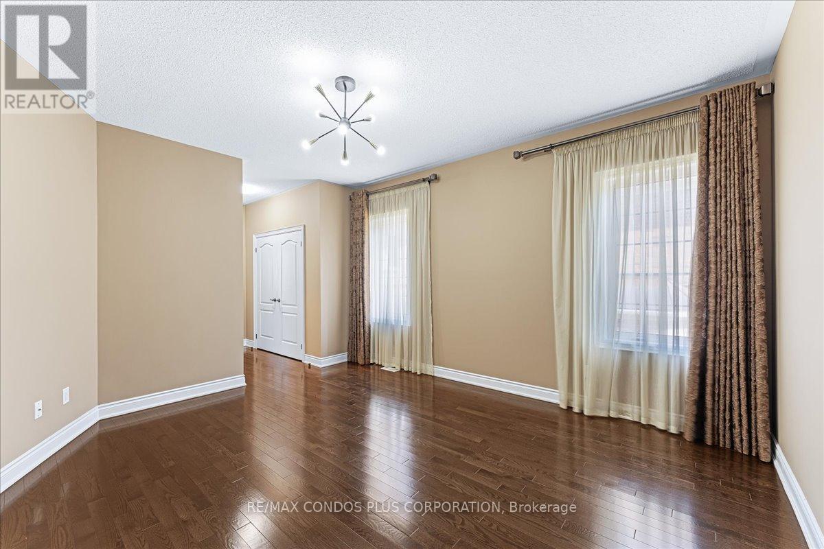 131 Lady Nadia Drive, Vaughan, Ontario  L6A 4E6 - Photo 25 - N12414179