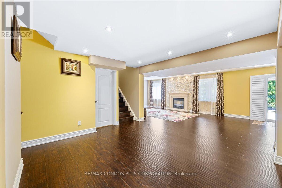 131 Lady Nadia Drive, Vaughan, Ontario  L6A 4E6 - Photo 32 - N12414179