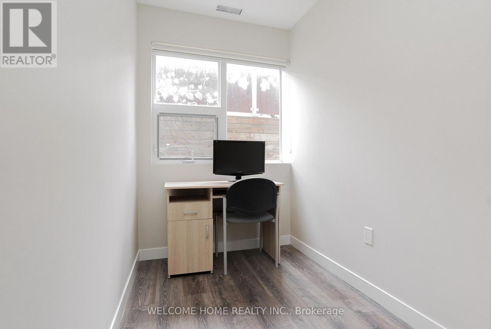 113 - 288 Albert Street, Waterloo, Ontario  N2L 0G9 - Photo 19 - X12414148