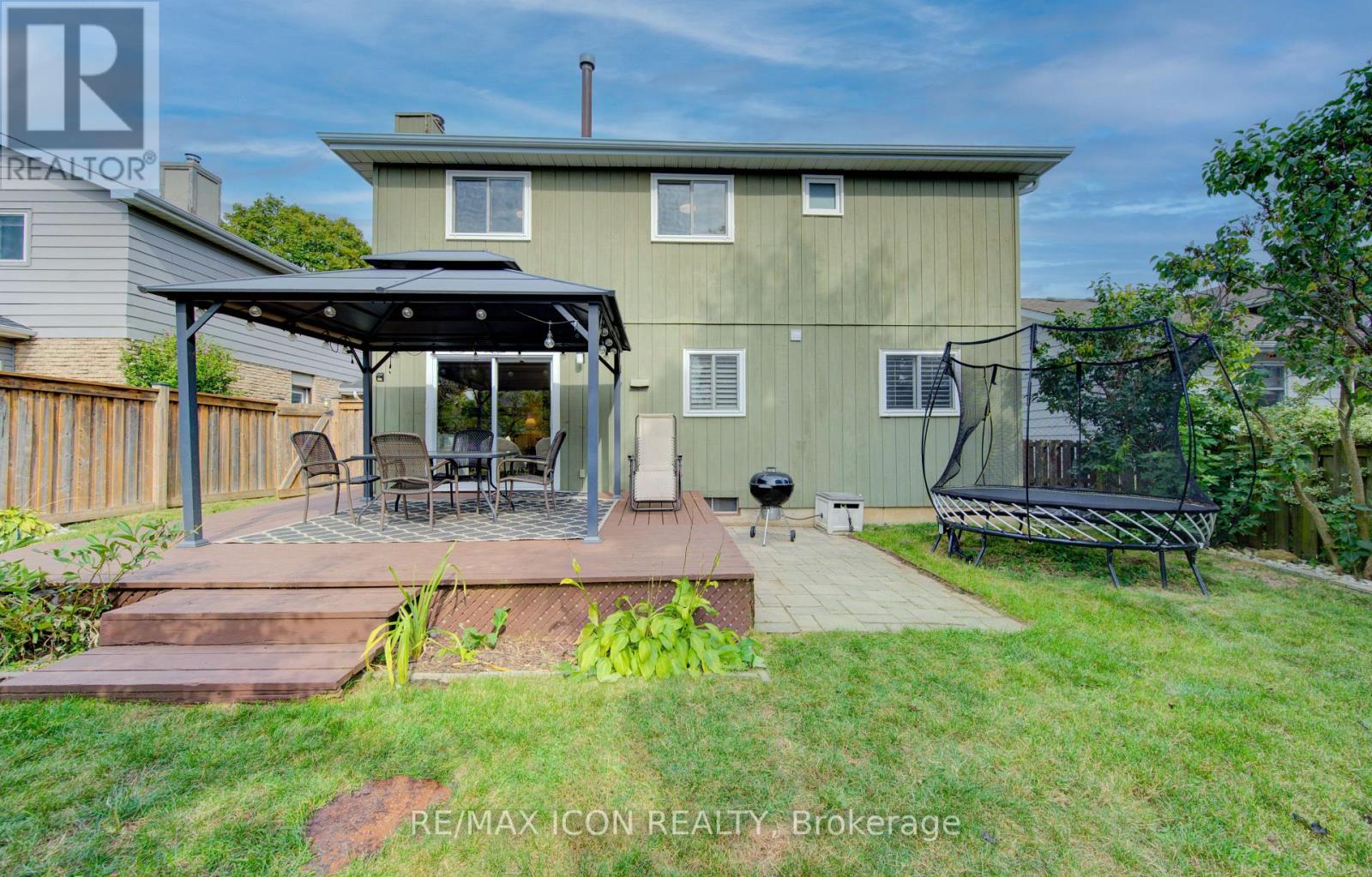 43 Winding Way, Kitchener, Ontario  N2N 1M4 - Photo 35 - X12414150