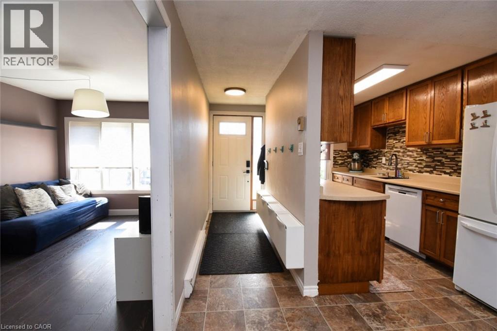 302 Linden Drive, Cambridge, Ontario  N3H 4Y2 - Photo 7 - 40769834