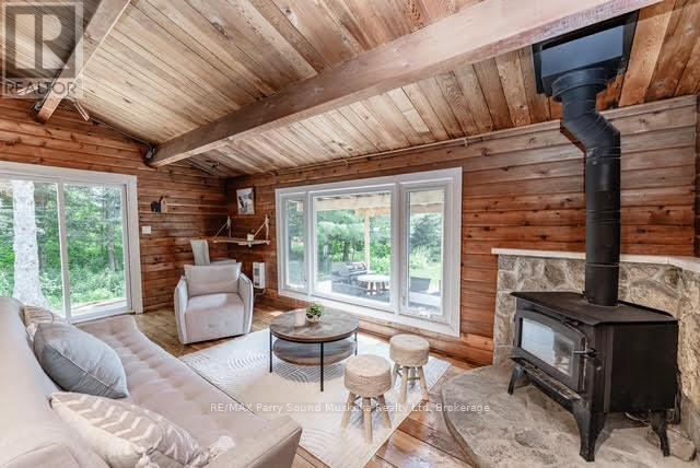 1075 Sawmill Lane, Lake Of Bays (Sinclair), Ontario  P1H 2J6 - Photo 28 - X12414215