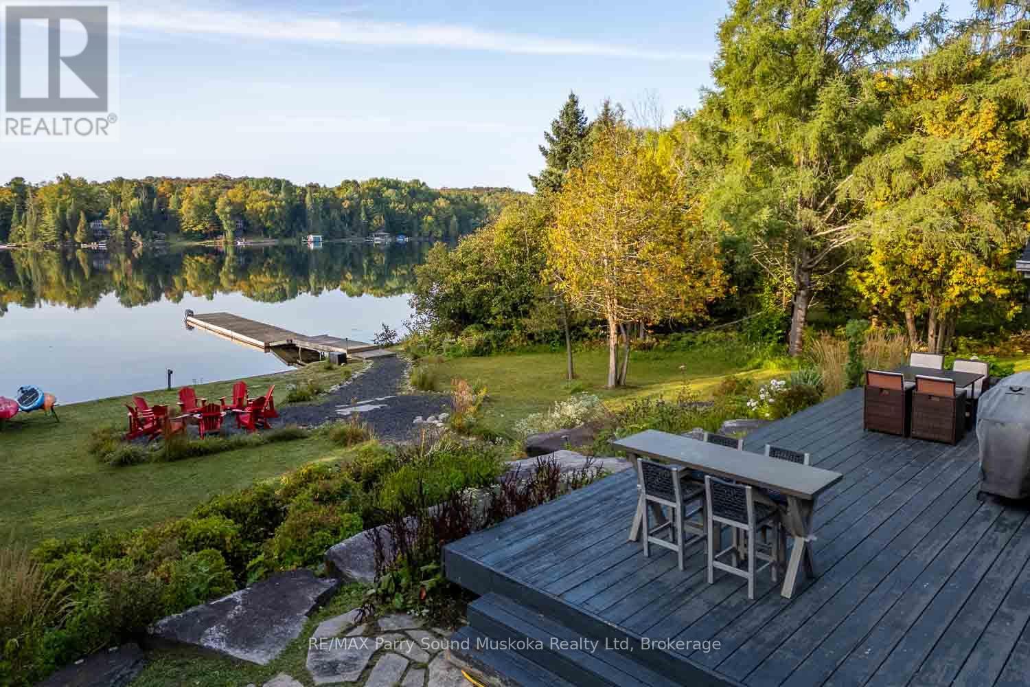 1075 Sawmill Lane, Lake Of Bays (Sinclair), Ontario  P1H 2J6 - Photo 4 - X12414215