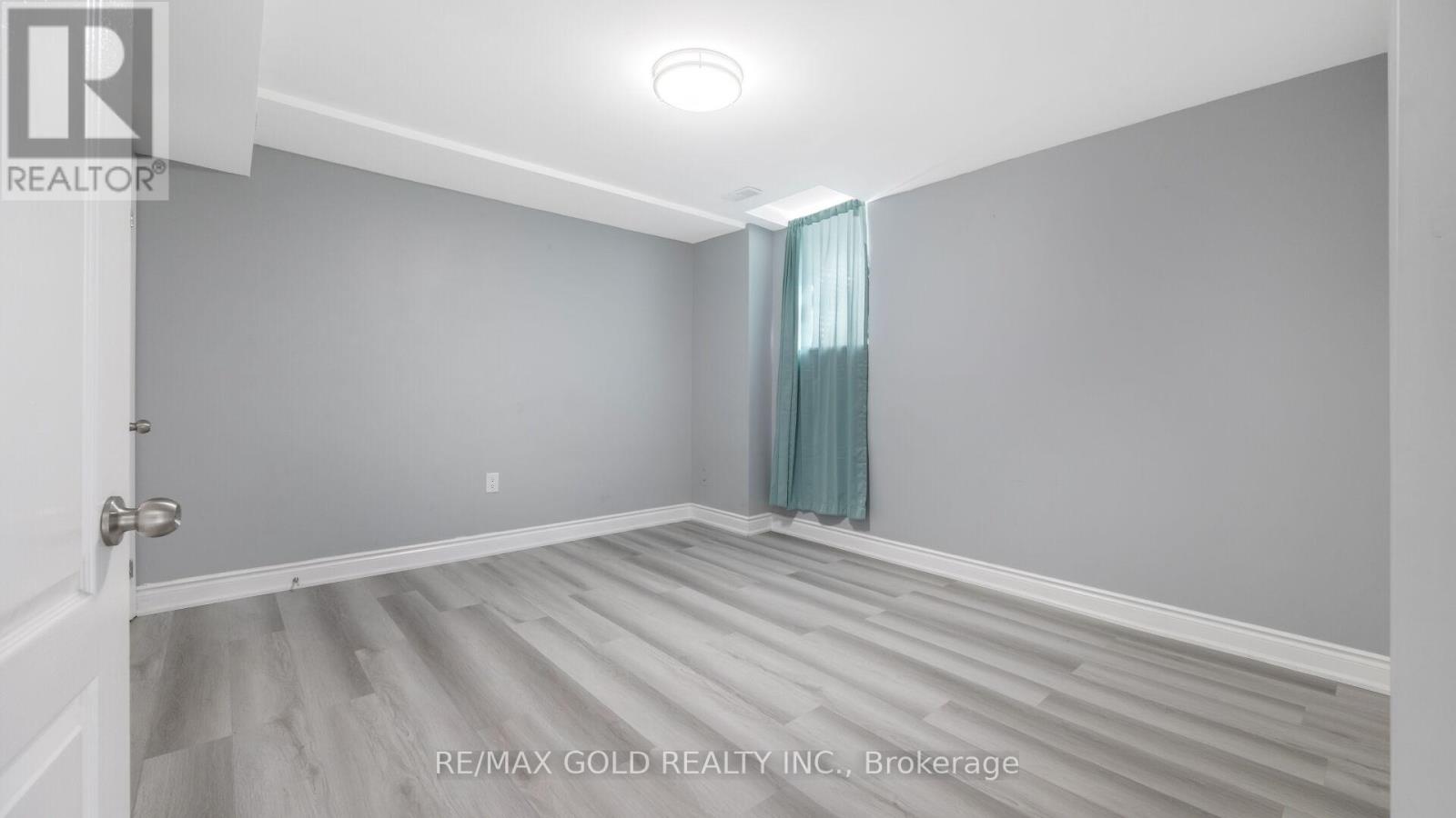 68 Dewridge Court, Brampton, Ontario  L6R 3B9 - Photo 28 - W12414204