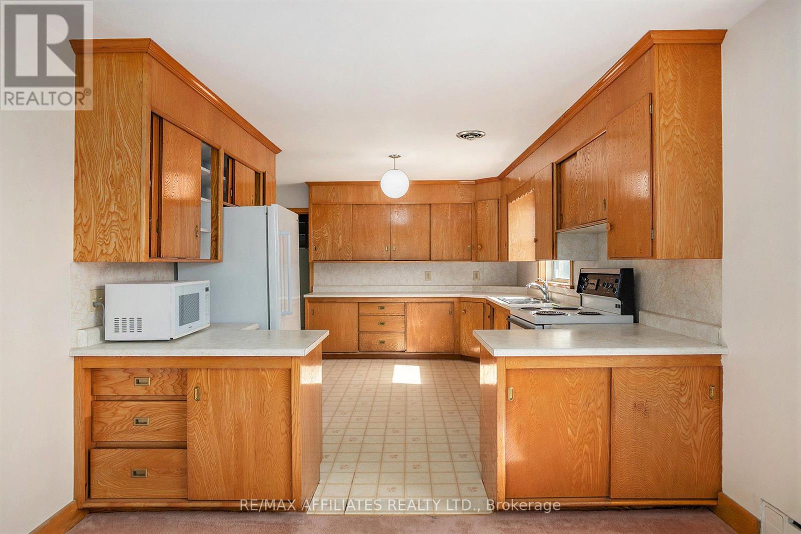 Apt 1 - 21 Wilson Street W, Perth, Ontario  K7H 2S8 - Photo 12 - X12414234