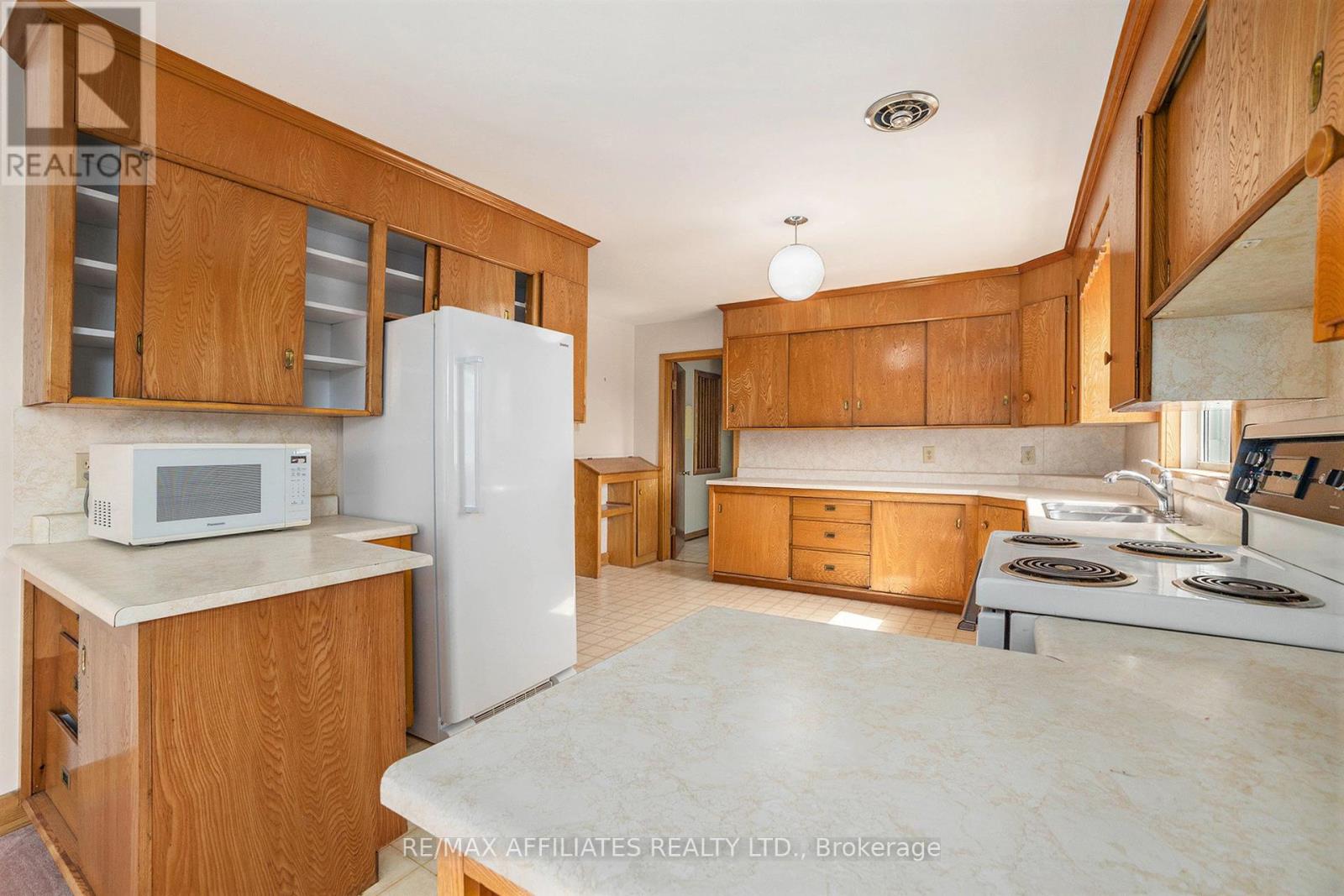 Apt 1 - 21 Wilson Street W, Perth, Ontario  K7H 2S8 - Photo 13 - X12414234