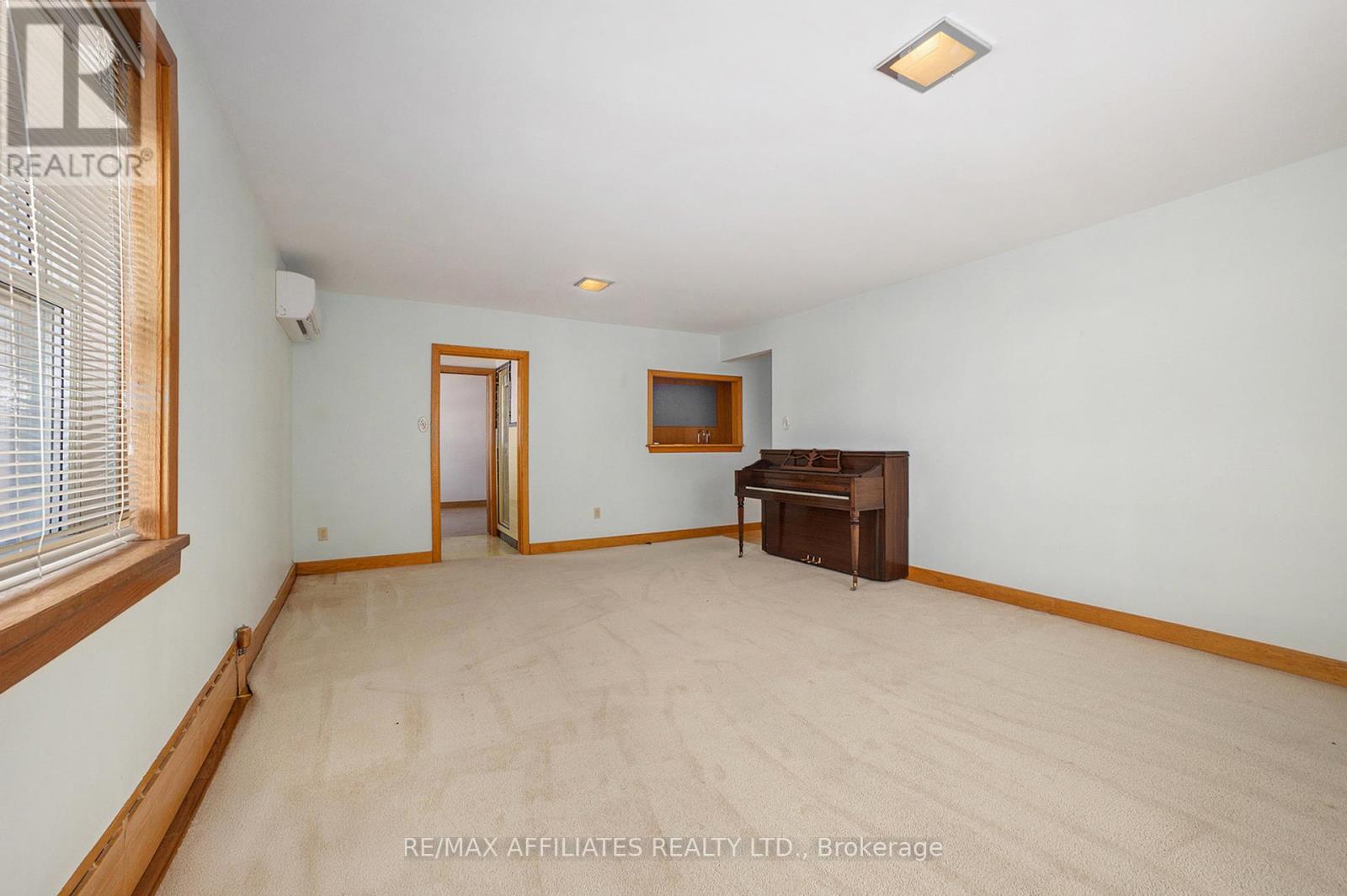 Apt 1 - 21 Wilson Street W, Perth, Ontario  K7H 2S8 - Photo 5 - X12414234