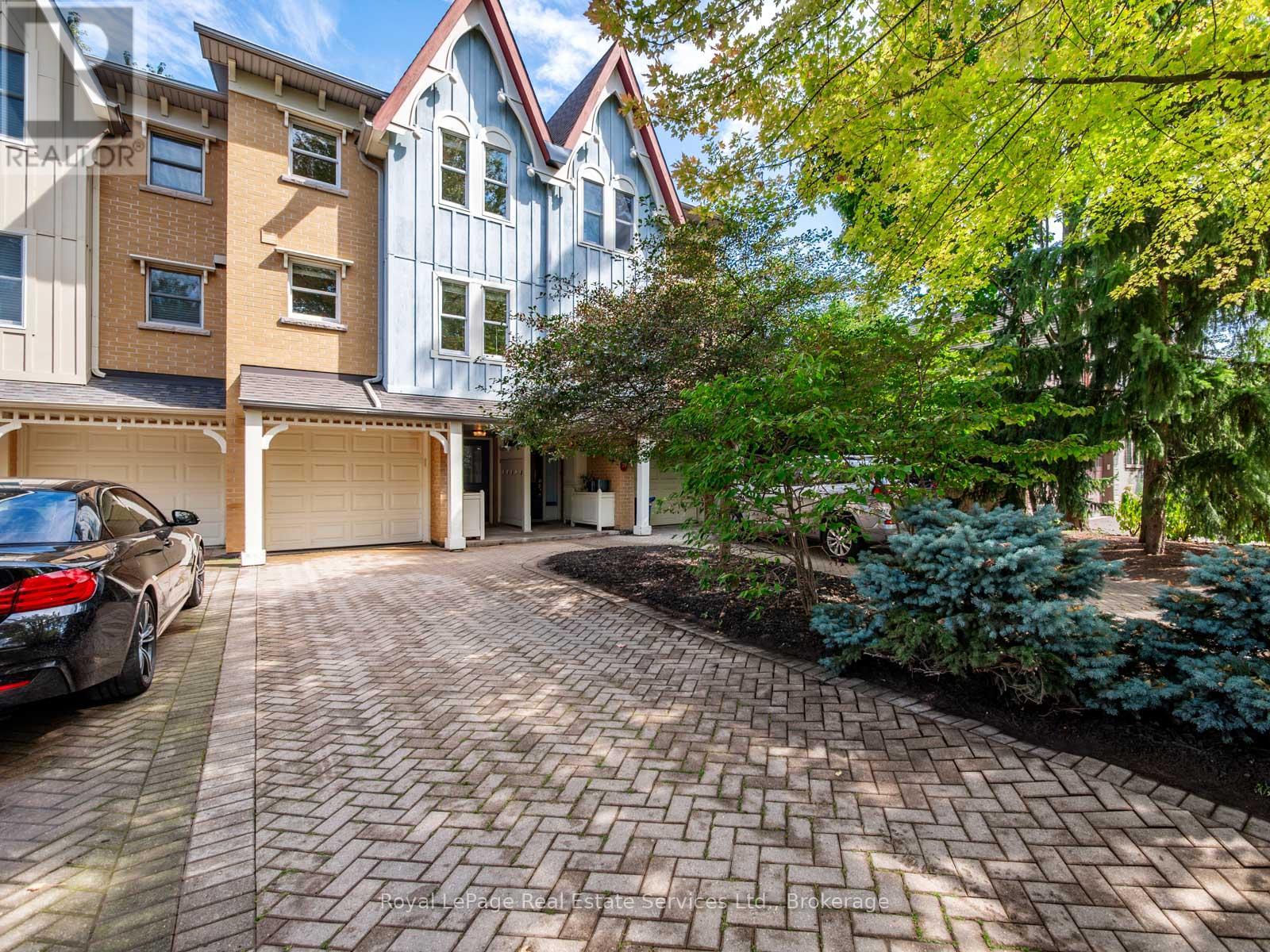 81 BRANT STREET, Oakville, Ontario