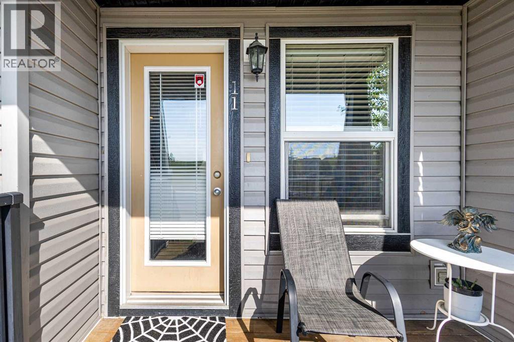 11 Copperpond Landing Se, Calgary, Alberta  T2Z 1G6 - Photo 31 - A2258421