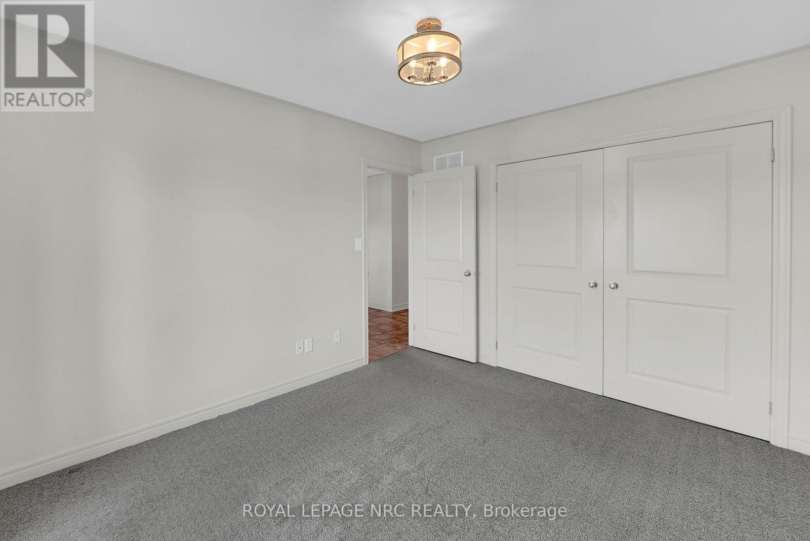3879 Lower Coach Road, Fort Erie, Ontario  L0S 1S0 - Photo 20 - X12414212