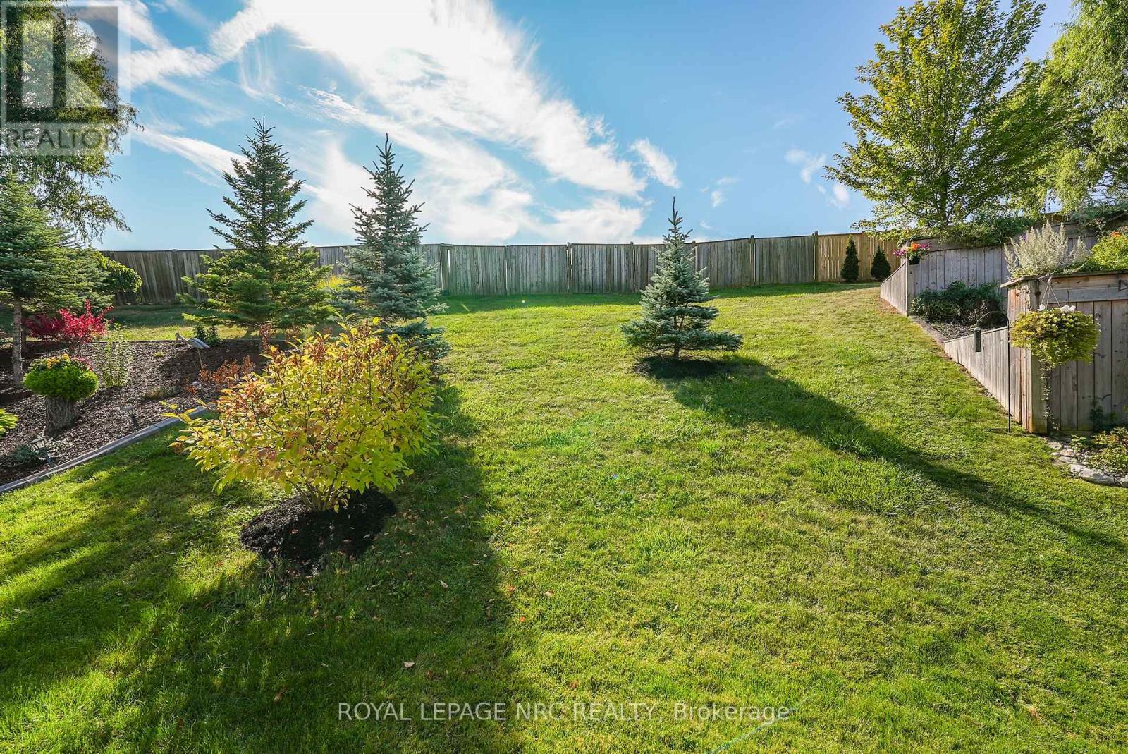 3879 Lower Coach Road, Fort Erie, Ontario  L0S 1S0 - Photo 34 - X12414212
