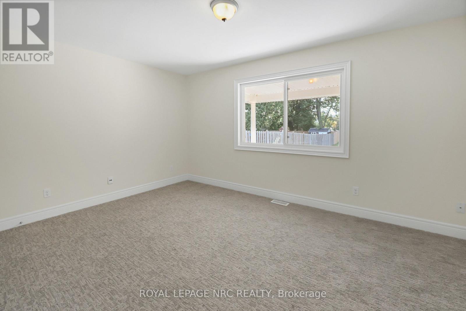 3719 Concord Avenue, Fort Erie, Ontario  L0S 1B0 - Photo 17 - X12414213