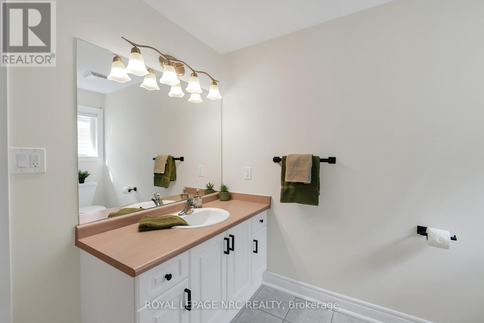 3719 Concord Avenue, Fort Erie, Ontario  L0S 1B0 - Photo 20 - X12414213