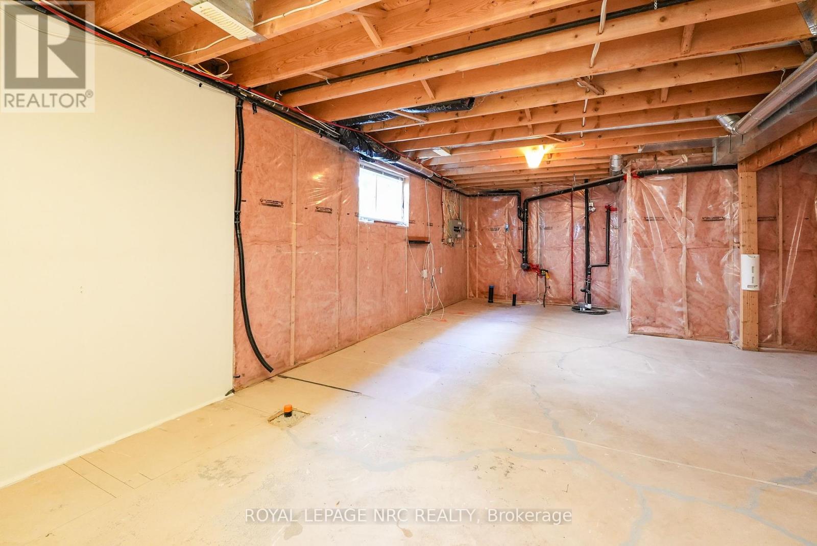 3719 Concord Avenue, Fort Erie, Ontario  L0S 1B0 - Photo 27 - X12414213