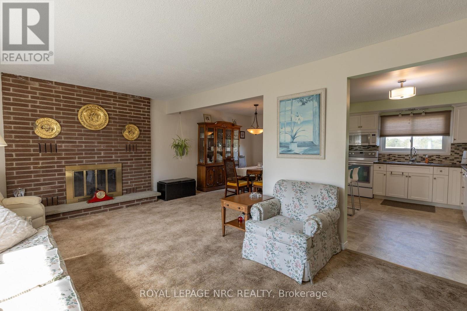 41 Third Avenue, Port Colborne, Ontario  L3K 5P2 - Photo 13 - X12414237