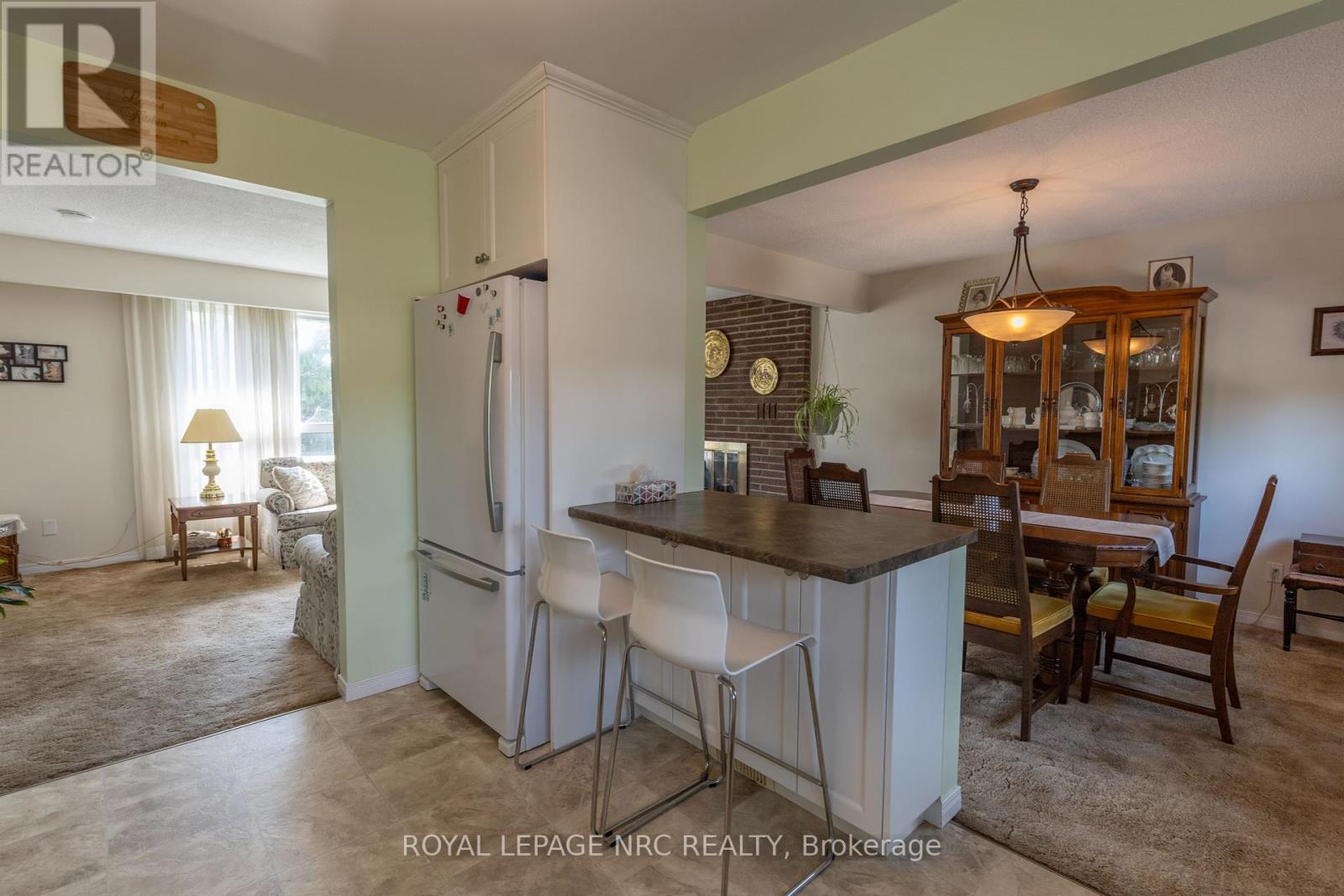 41 Third Avenue, Port Colborne, Ontario  L3K 5P2 - Photo 4 - X12414237
