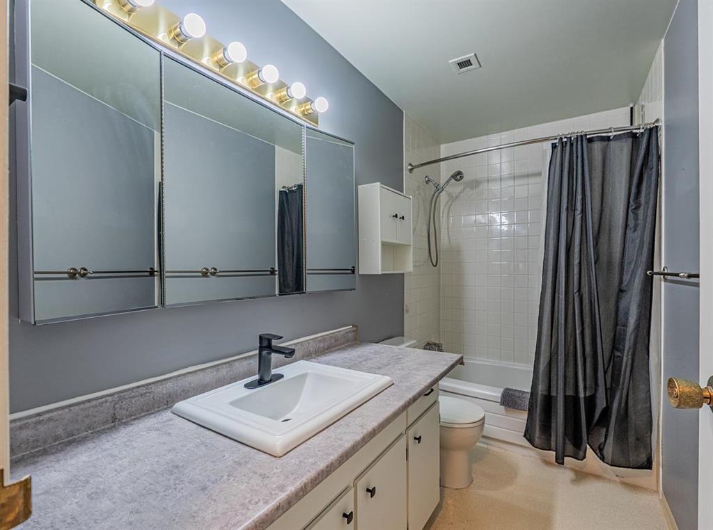 302 460 Kenaston Boulevard, Winnipeg, Manitoba  R3N 1Z1 - Photo 5 - 202522258