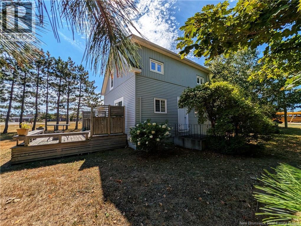 3 Rue des Érables, Caraquet, New Brunswick