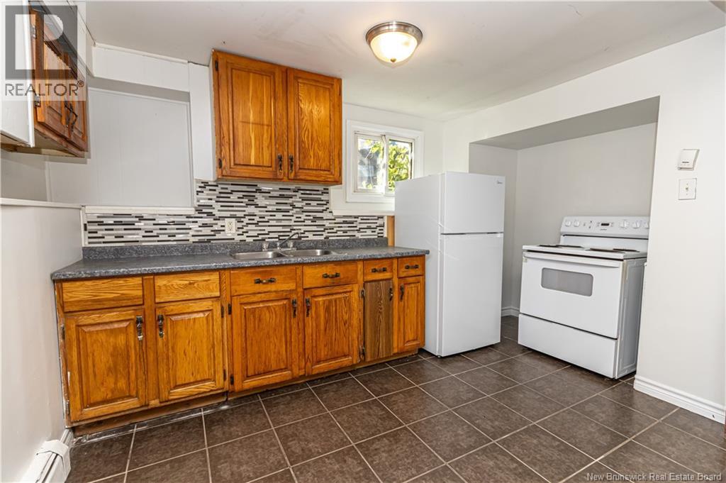 208 Mckeen Street, Fredericton, New Brunswick  E3A 2R1 - Photo 13 - NB126926