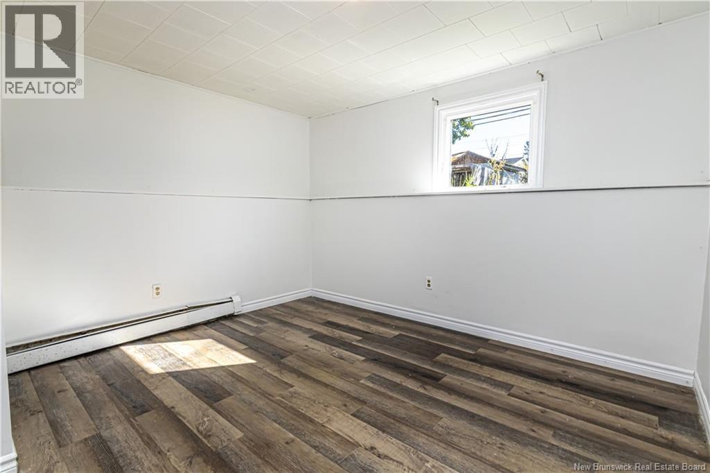 208 Mckeen Street, Fredericton, New Brunswick  E3A 2R1 - Photo 18 - NB126926