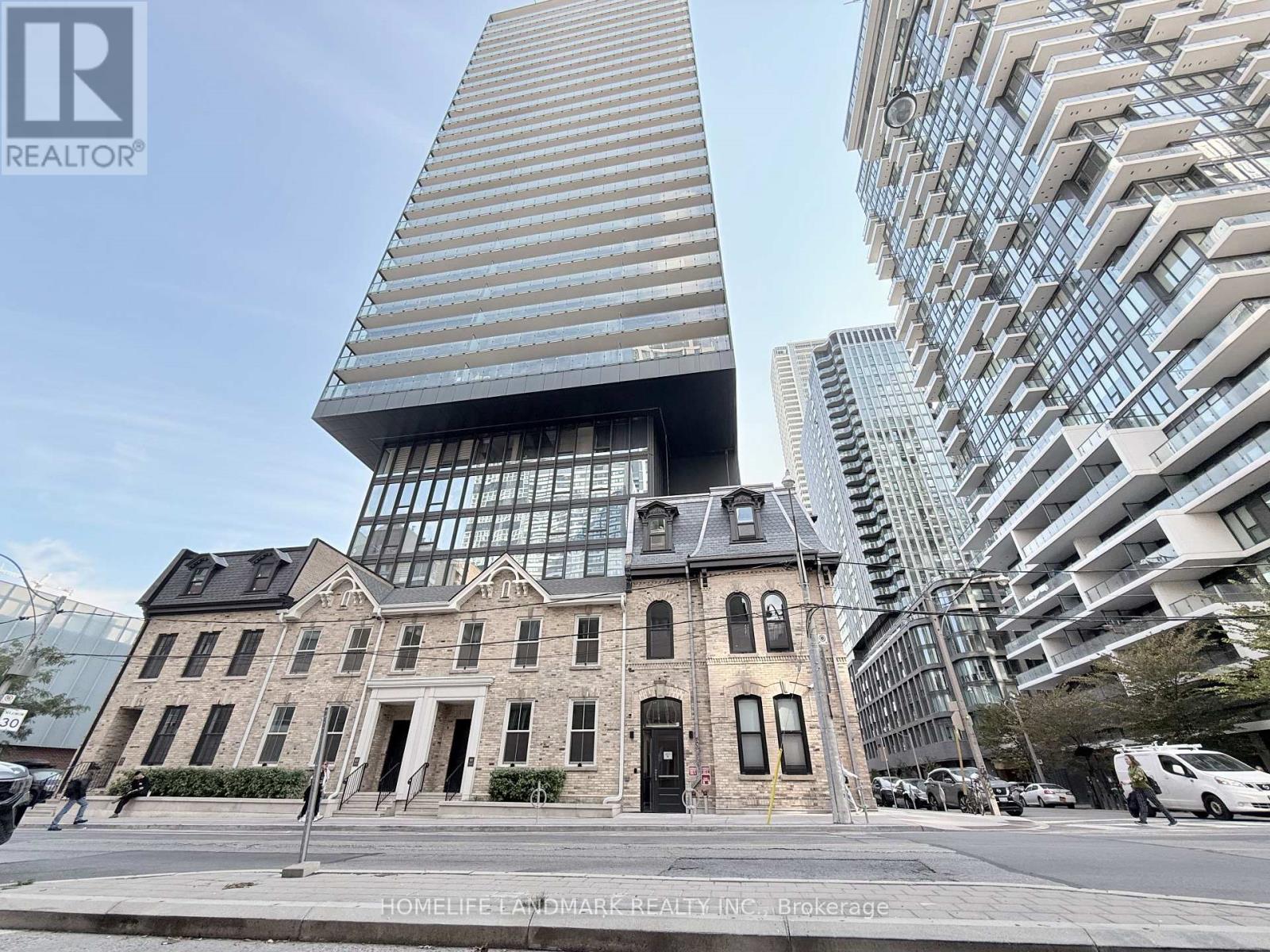 2008 - 47 MUTUAL STREET, Toronto, Ontario
