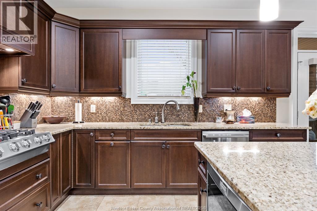 1665 Lansdowne Avenue, Lasalle, Ontario  N9J 3X8 - Photo 14 - 25023087