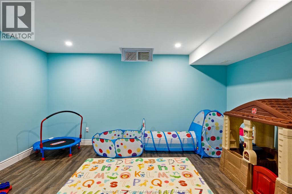 1665 Lansdowne Avenue, Lasalle, Ontario  N9J 3X8 - Photo 36 - 25023087