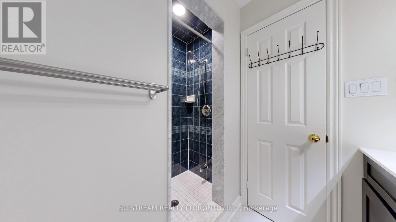 60 Nottingham Drive, Richmond Hill (Westbrook), Ontario  L4S 1Z8 - Photo 20 - N12414226