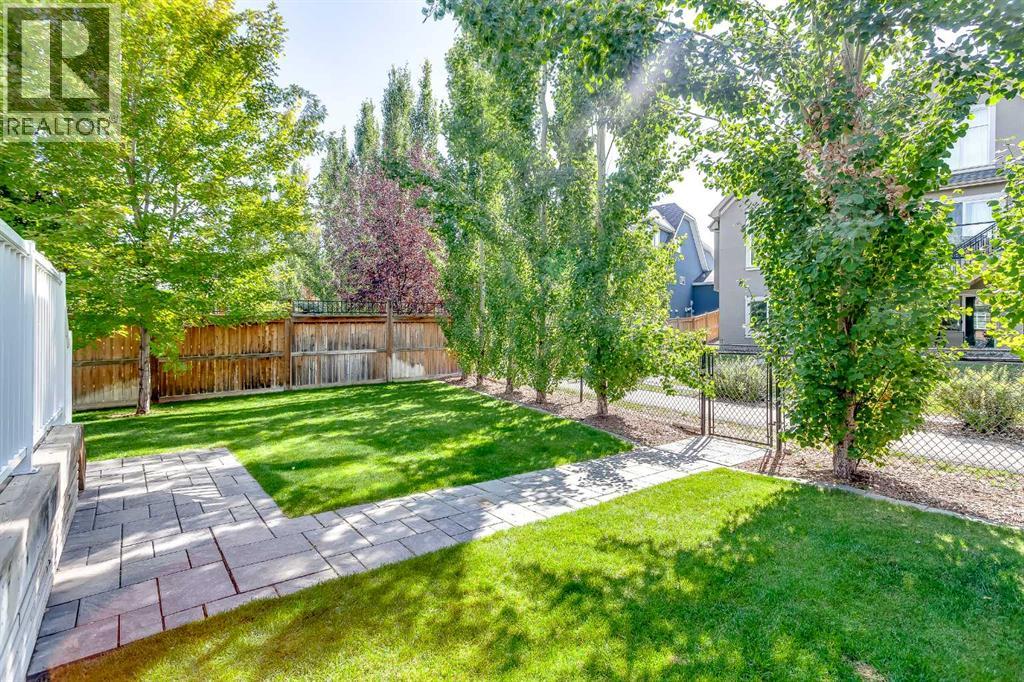 216 Mahogany Bay Se, Calgary, Alberta  T3M 0Y1 - Photo 2 - A2258172