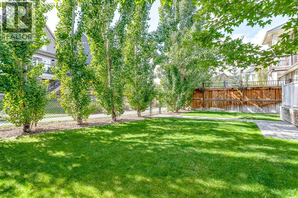 216 Mahogany Bay Se, Calgary, Alberta  T3M 0Y1 - Photo 5 - A2258172
