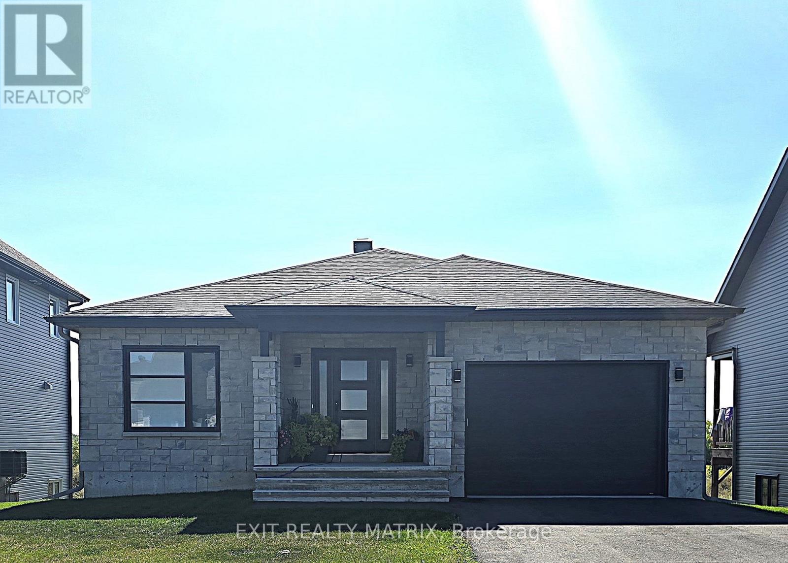 9 GLENCO ROAD, South Stormont, Ontario