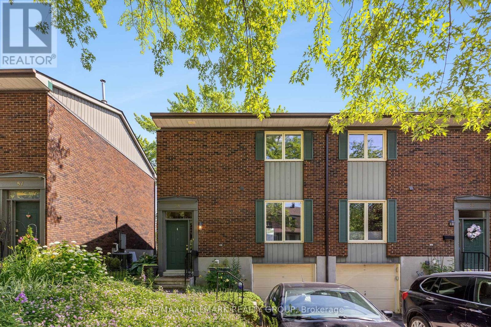 55 RIVER GARDEN PRIVATE, Ottawa, Ontario