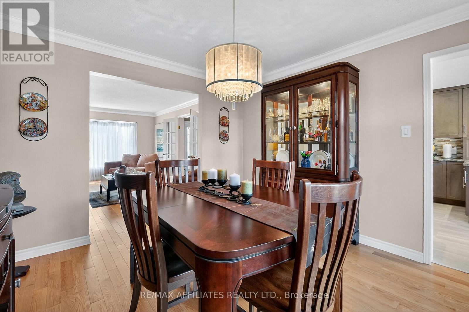 560 Falwyn Crescent, Ottawa, Ontario  K4A 2A4 - Photo 10 - X12414266