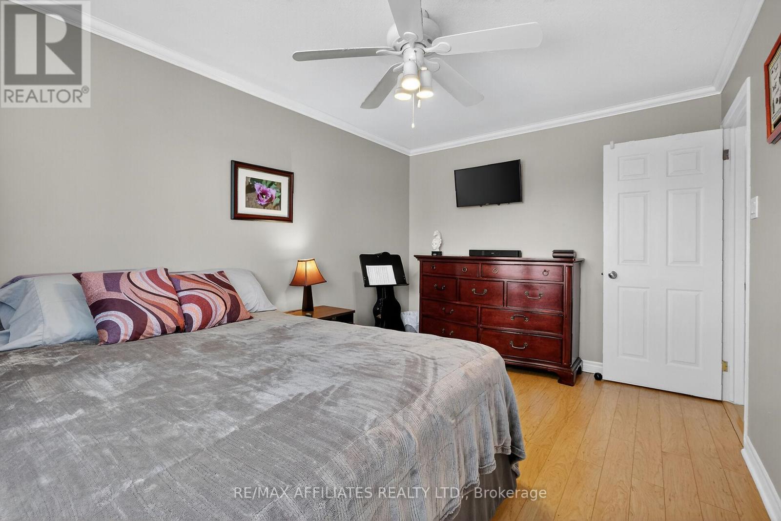 560 Falwyn Crescent, Ottawa, Ontario  K4A 2A4 - Photo 22 - X12414266