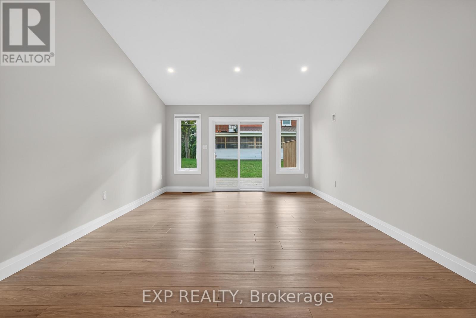 166 Webb Street, Minto, Ontario  N0G 1Z0 - Photo 18 - X12414214