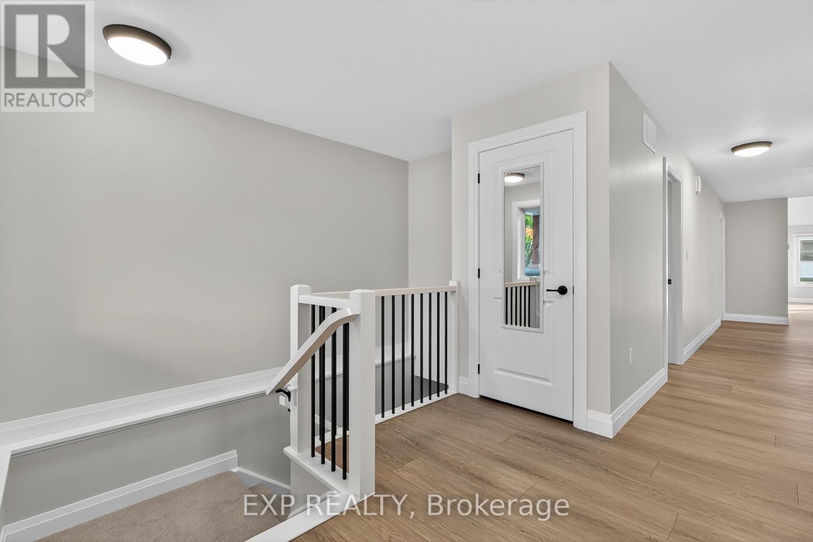 166 Webb Street, Minto, Ontario  N0G 1Z0 - Photo 6 - X12414214