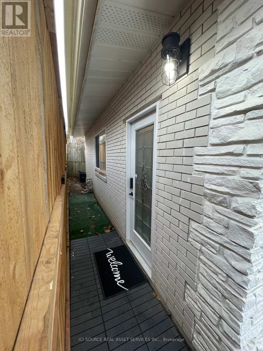 92 Water Street, Woolwich, Ontario  N0B 2N0 - Photo 24 - X12414243
