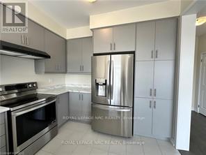 42 Lavender Road, Thorold, Ontario  L0S 1K0 - Photo 10 - X12414269