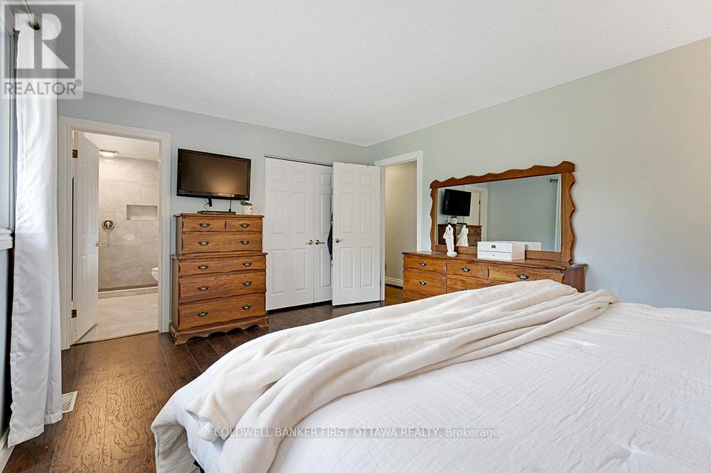 376 Napoleon Street, Carleton Place, Ontario  K7C 4V5 - Photo 17 - X12383047