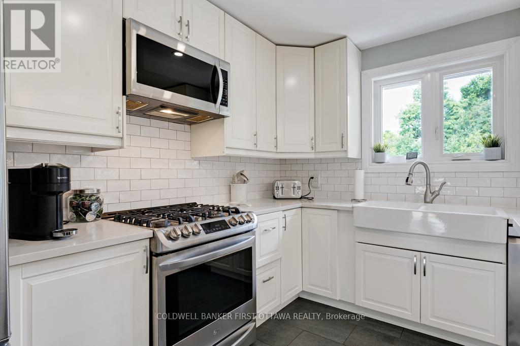 376 Napoleon Street, Carleton Place, Ontario  K7C 4V5 - Photo 15 - X12383047