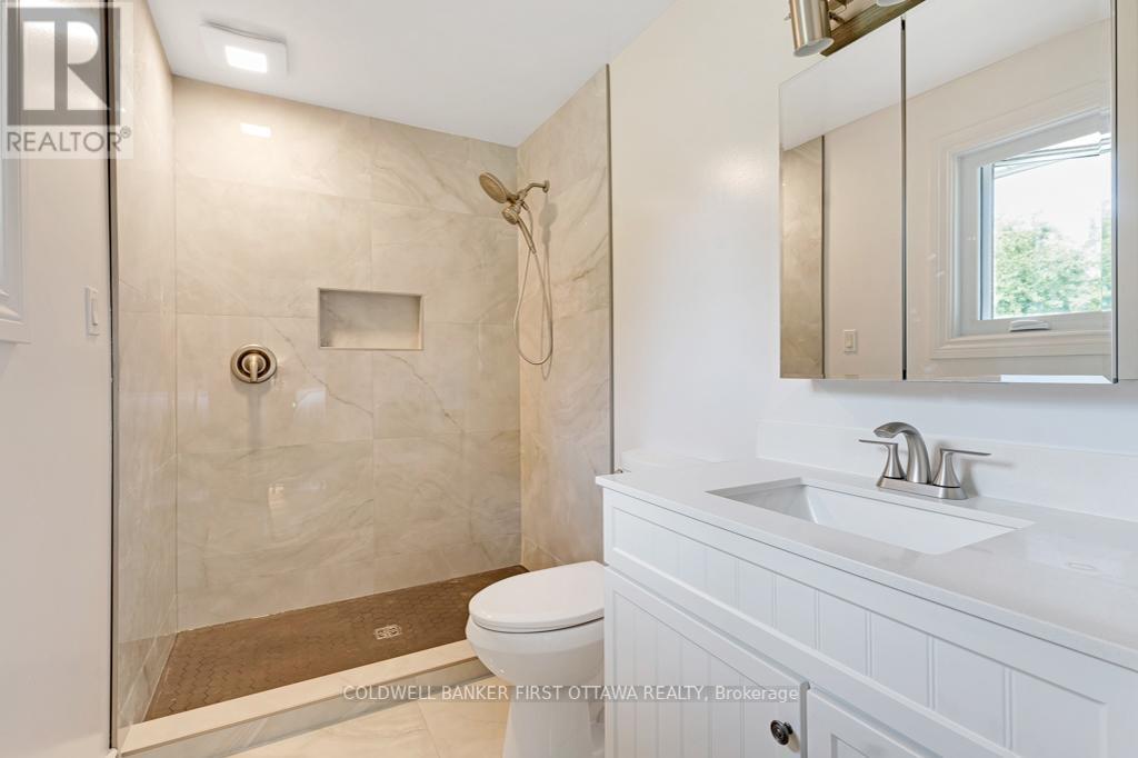 376 Napoleon Street, Carleton Place, Ontario  K7C 4V5 - Photo 18 - X12383047