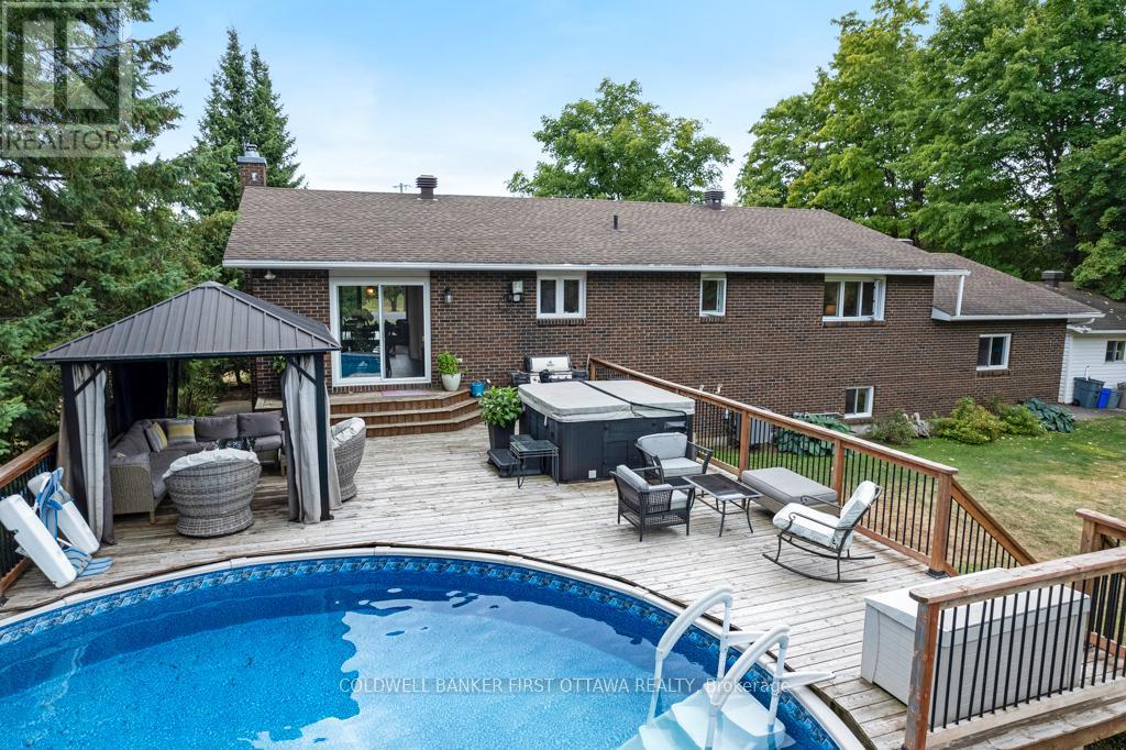 376 Napoleon Street, Carleton Place, Ontario  K7C 4V5 - Photo 33 - X12383047