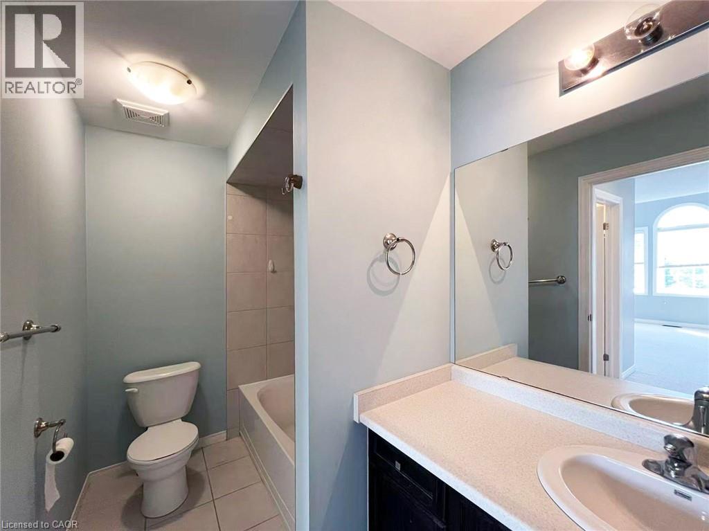 370 Stonehenge Drive Unit# 12, Ancaster, Ontario  L9K 0H9 - Photo 19 - 40770649