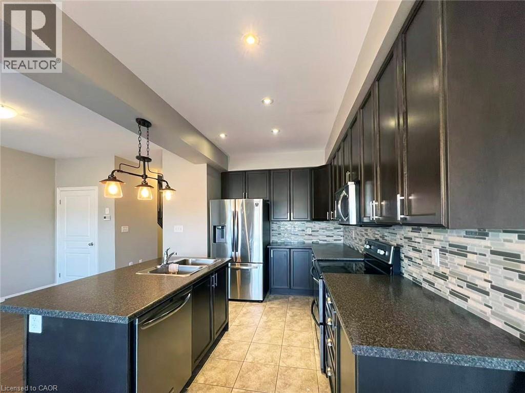 370 Stonehenge Drive Unit# 12, Ancaster, Ontario  L9K 0H9 - Photo 11 - 40770649