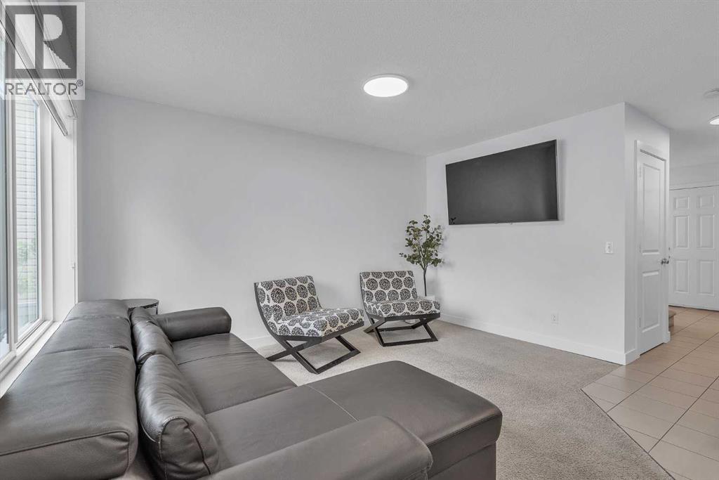 15 Kincora Crescent Nw, Calgary, Alberta  T3R 0N5 - Photo 7 - A2256973