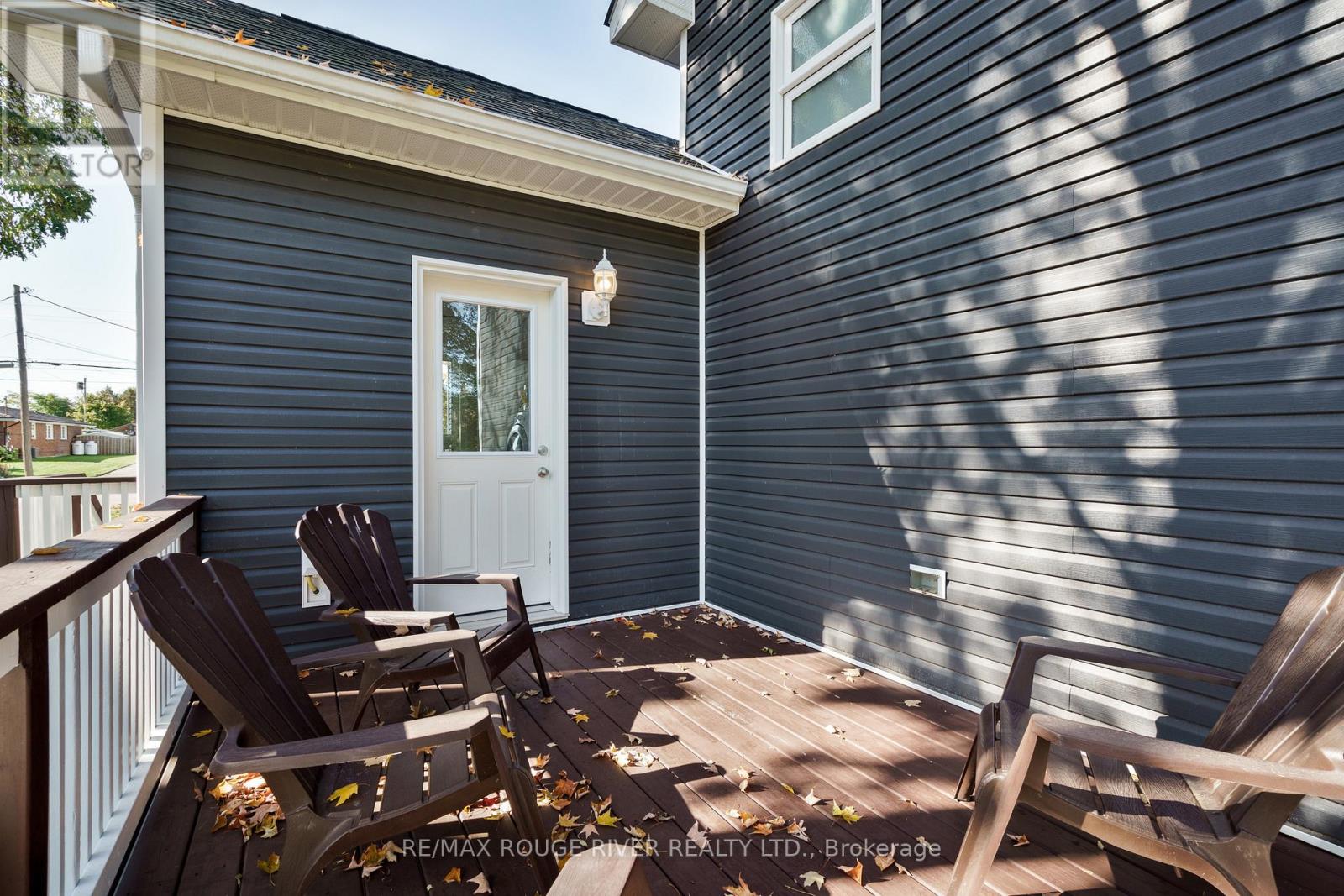100 Queen Street, Kawartha Lakes, Ontario  K0M 1N0 - Photo 22 - X12331014