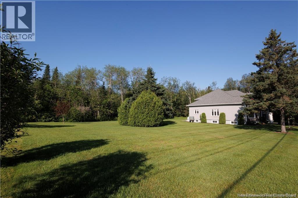 70 River Road, Grand-Sault/grand Falls, New Brunswick  E3Z 1R6 - Photo 6 - NB127055